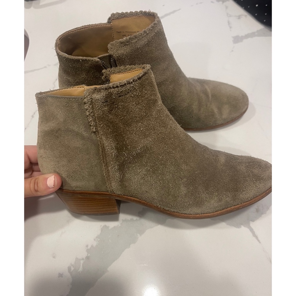Taupe booties - JACK ROGERS SIZE 8